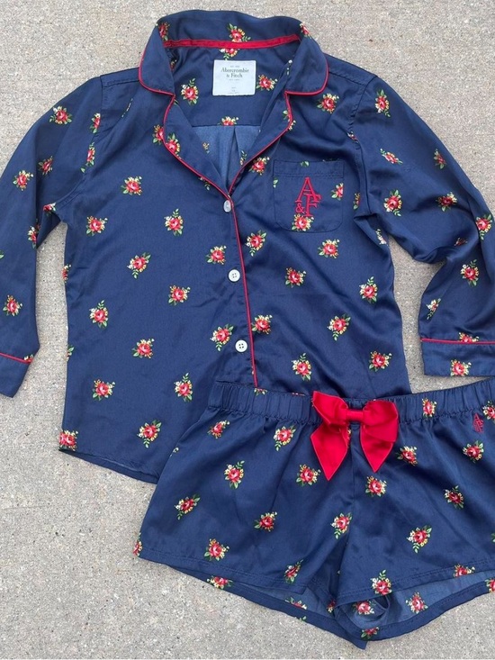 Abercrombie & Fitch Other - Abercrombie & fitch pajamas set XS